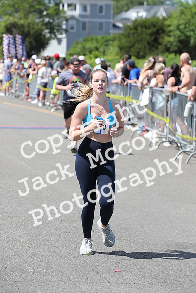FinishHalf_2083