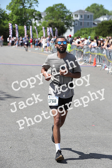 FinishHalf_2096