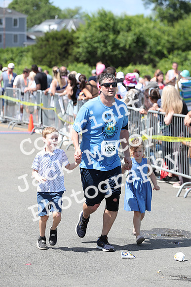 FinishHalf_2100