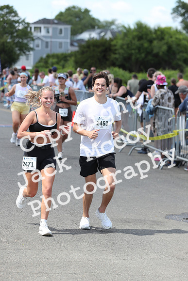 FinishHalf_2122