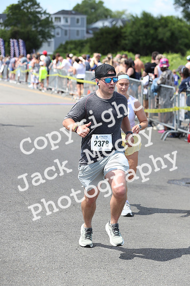 FinishHalf_2125
