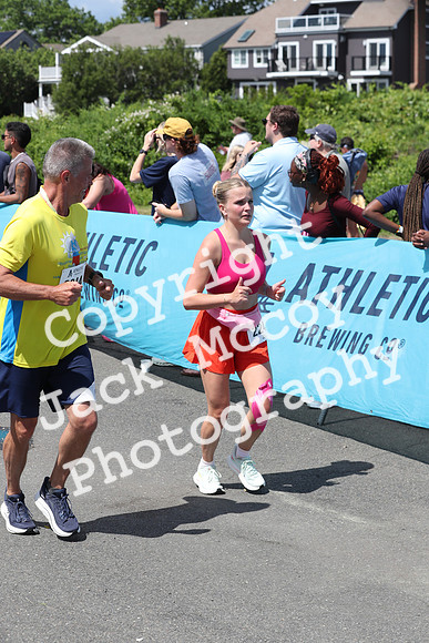 FinishHalf_2134