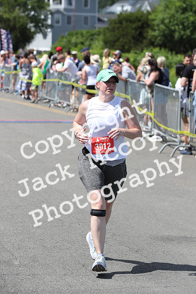 FinishHalf_2135