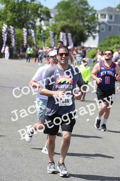 FinishHalf_2145