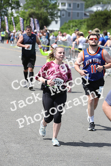 FinishHalf_2147