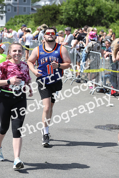 FinishHalf_2148