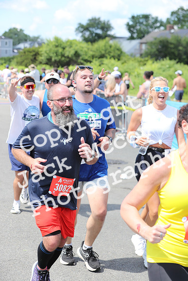 FinishHalf_2171