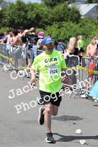 FinishHalf_2211