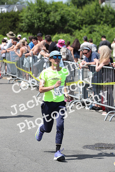 FinishHalf_2208