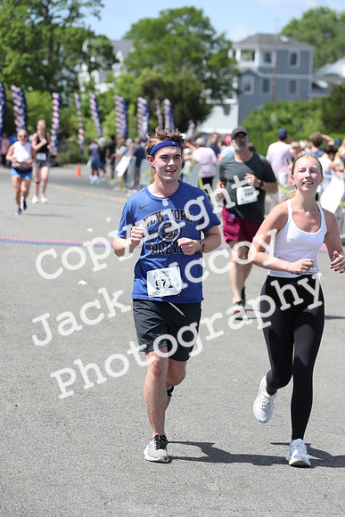 FinishHalf_2225