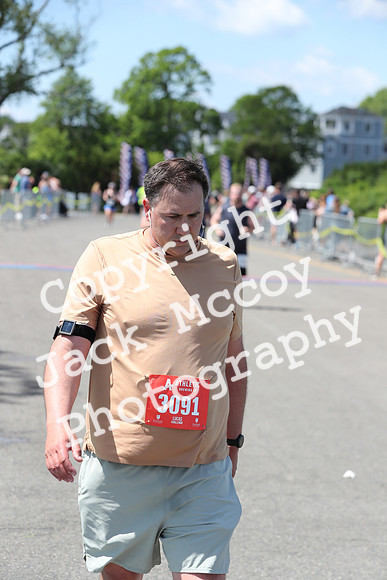 FinishHalf_2295