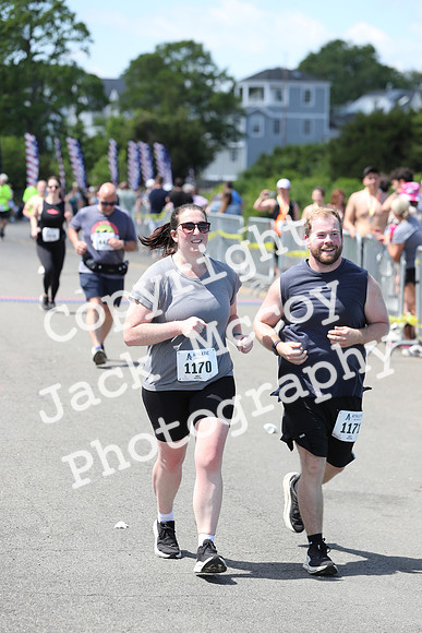 FinishHalf_2297
