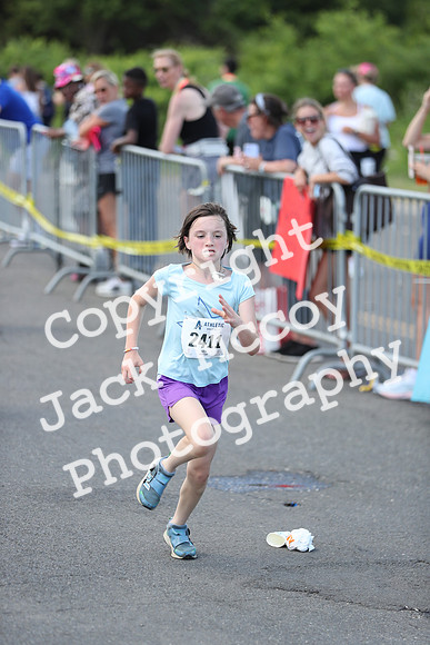 FinishHalf_2304
