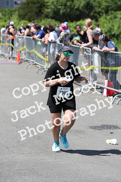 FinishHalf_2326