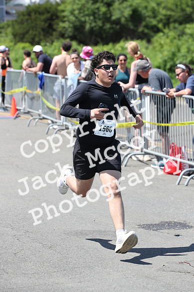 FinishHalf_2334