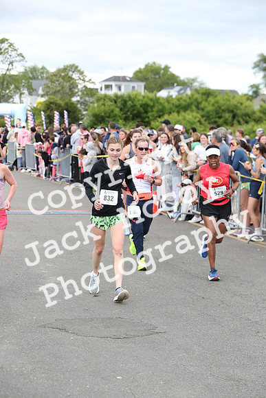 FinishHalf_1545