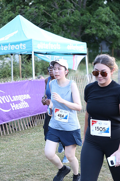 Finish_0947
