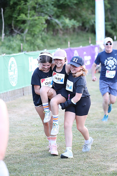 Finish_0957