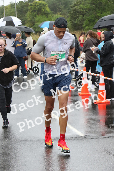 FinishHalf_0674