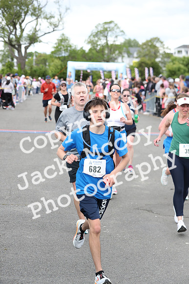 FinishHalf_1585