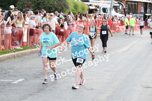 Finish_2427