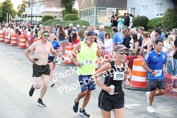 Finish_2435