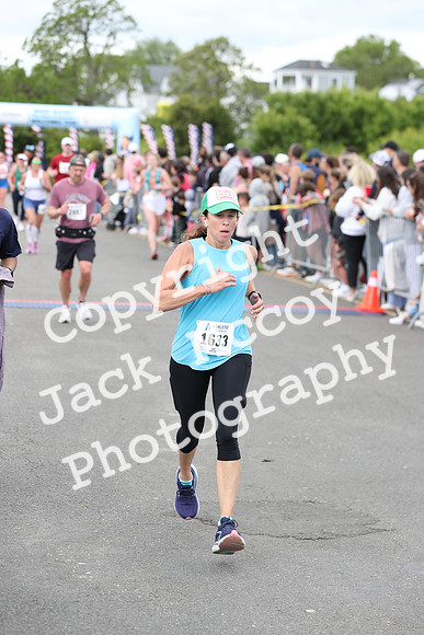FinishHalf_1572
