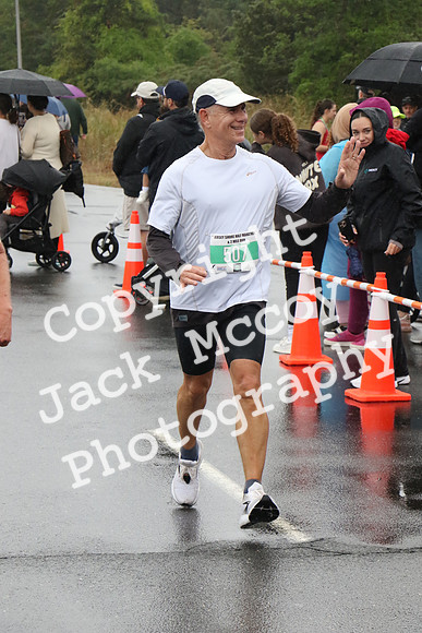 FinishHalf_0700