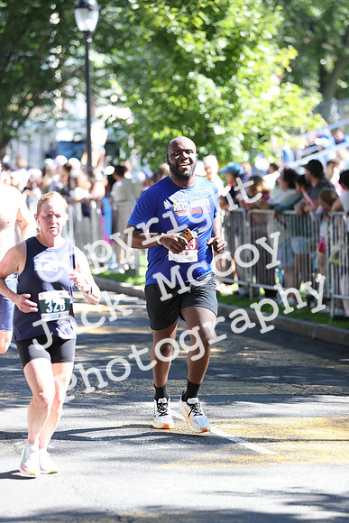 Finish20kHalf_0944