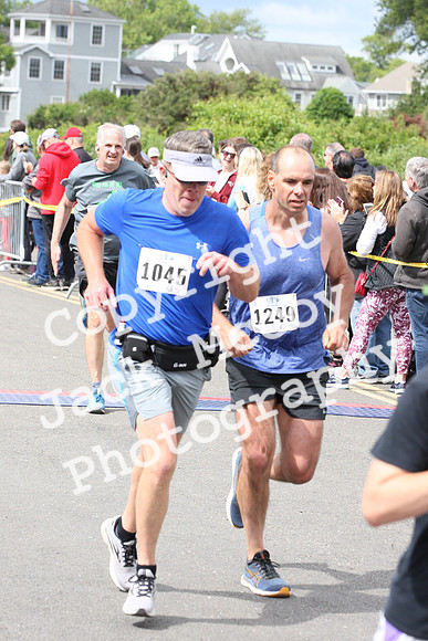 FinishHalf__0875