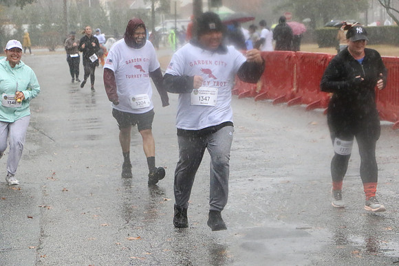 Finish5Mile_1912