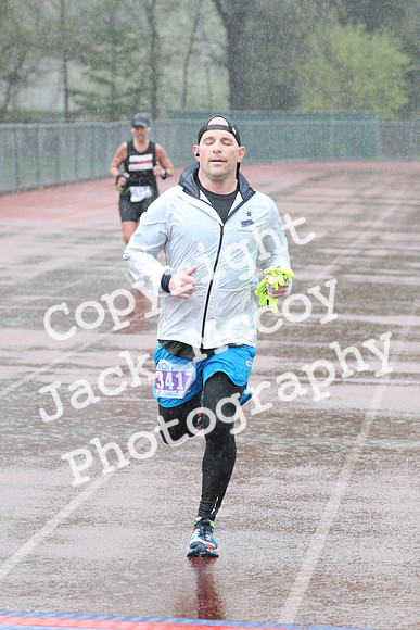 FinishHalf_0105