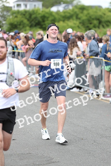 FinishHalf_1494