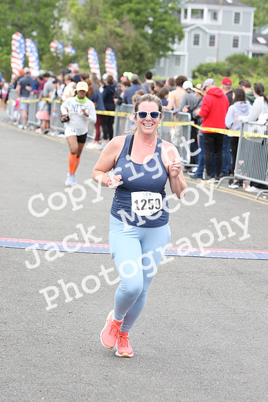 FinishHalf__0756