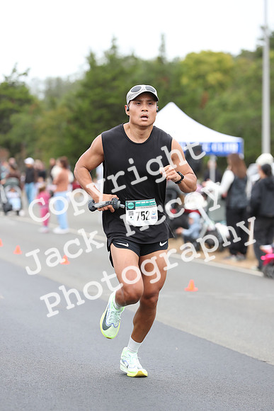 FinishHalf_0056