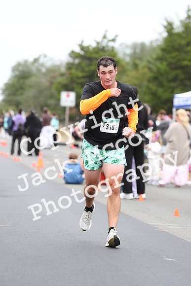 FinishHalf_0465