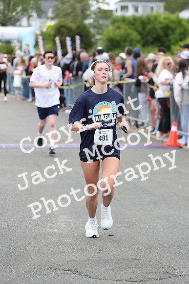FinishHalf_1706