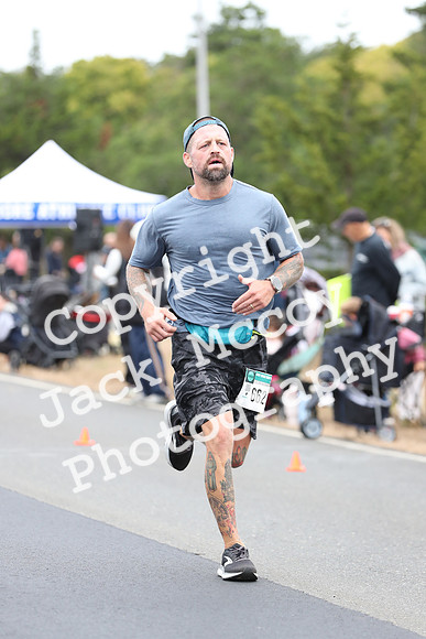 FinishHalf_0100