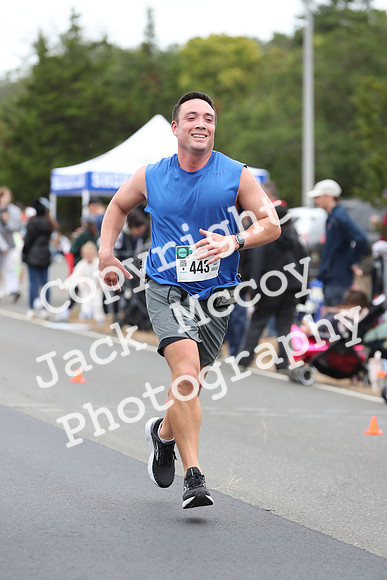 FinishHalf_0124