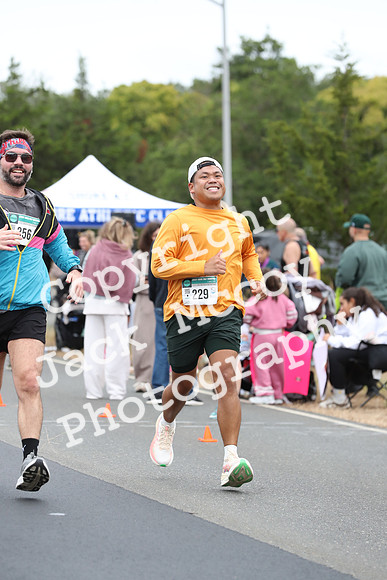 FinishHalf_0548