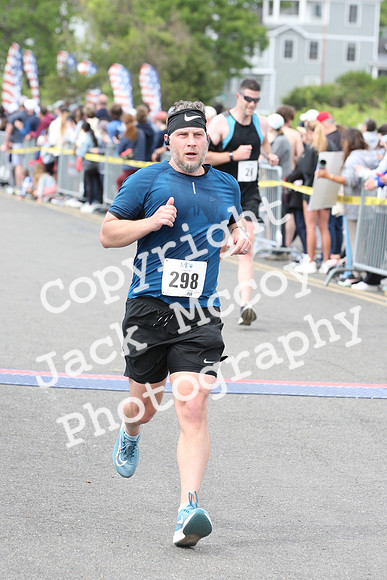 FinishHalf__0576