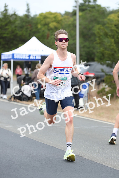 FinishHalf_0004