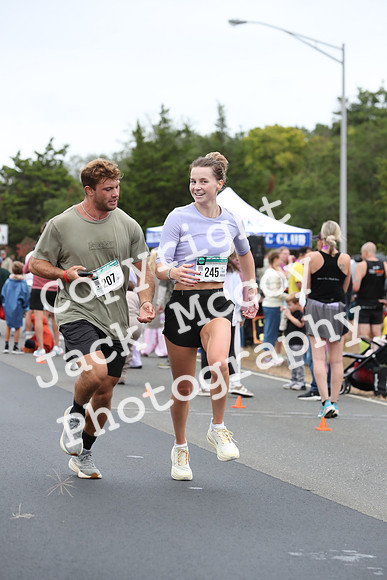 FinishHalf_0525