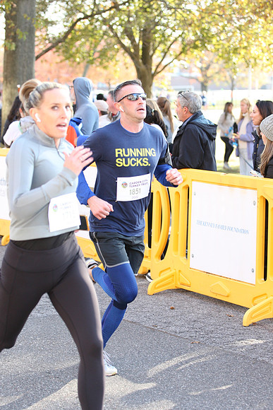 Finish5Mile_0511