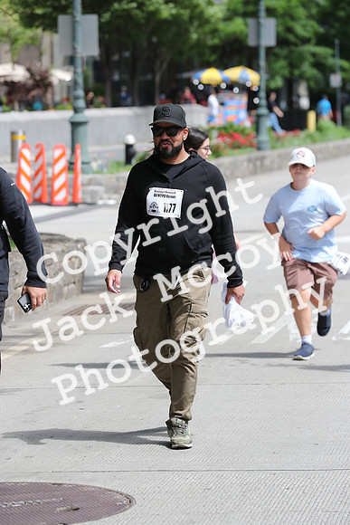 Finish_1049