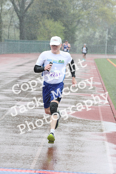FinishHalf_0235