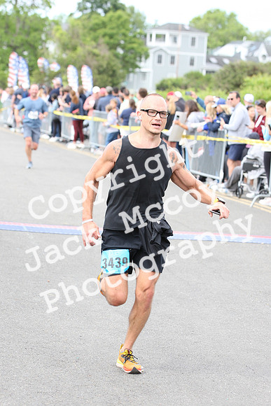 FinishHalf__0592