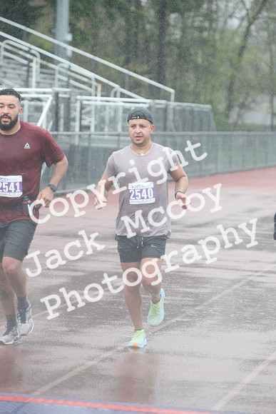 FinishHalf_0596