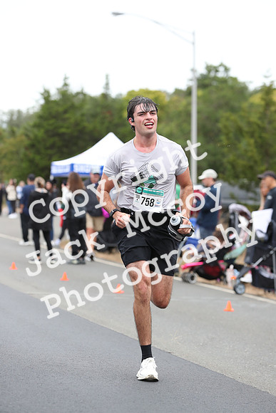 FinishHalf_0130