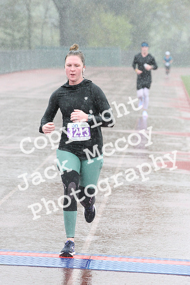 FinishHalf_0300
